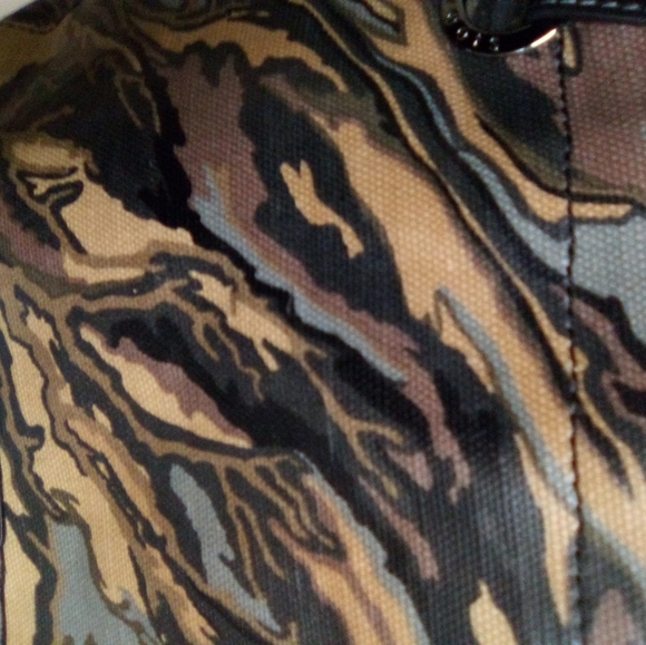 Sakroots Purse - Picture 9 of 12